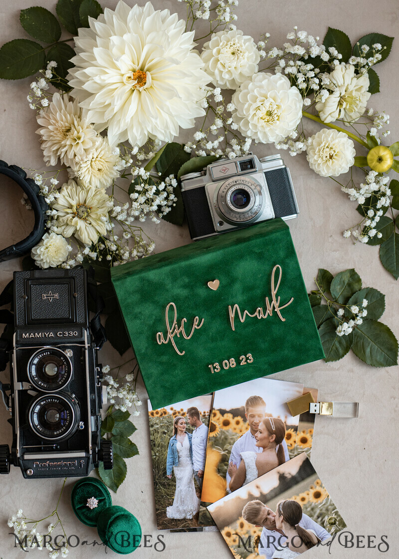 Emerald Green Velvet Photo Box Photographer Wedding Memory Box, Greenery Custom Keepsake Box, Garden Photographer Gifts for Clients, Wedding Pictures packaging, Custom photography box-2