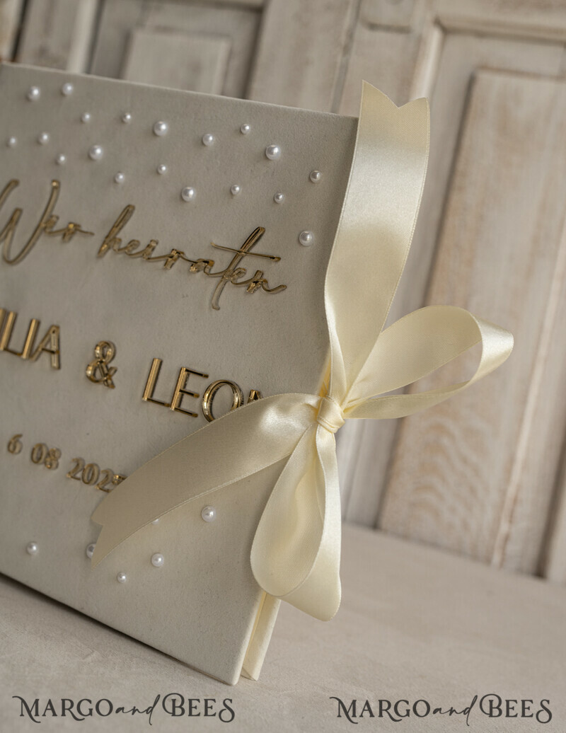 Pearls Gold Acrylic Hochzeitsgästebuch Personalisiert Schilderset Samt Ecru -4