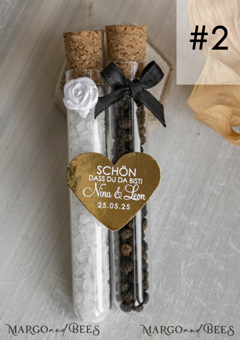 GastgeschenkeHochzeit wir gehoren zusammen wie Salz Pfeffer Gastgeschenk Pfeffer & Salz für Eure Hochzeitsgäste , Gastgeschenk Hochzeit Brautpaar Pfeffer & Salz mit Name-0