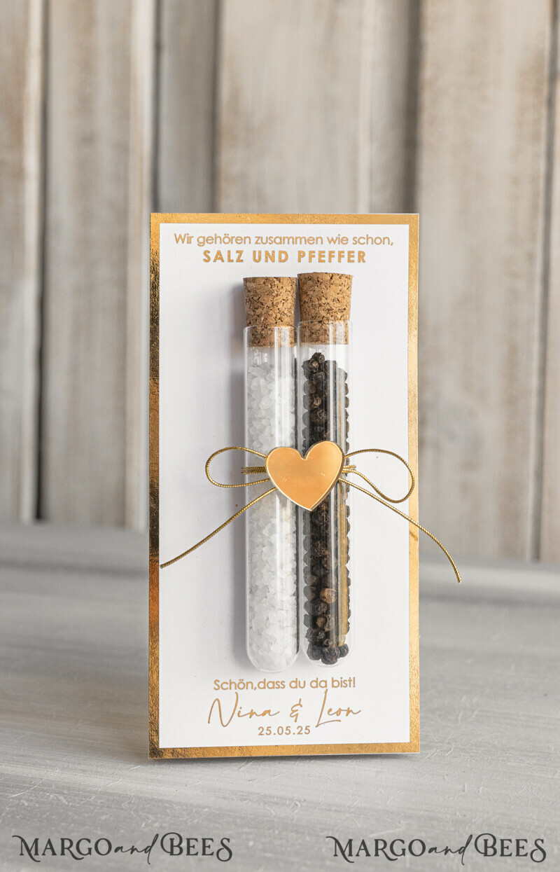 GastgeschenkeHochzeit wir gehoren zusammen wie Salz Pfeffer Gastgeschenk Pfeffer & Salz für Eure Hochzeitsgäste , Gastgeschenk Hochzeit Brautpaar Pfeffer & Salz mit Name-7