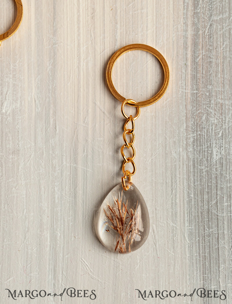 Wedding Favors For Guests in bulk Custom Resin Keychain, Golden personalised Thank you gifts Teardrop Keychain with Gold-Plated Stainless Steel Hardware-5