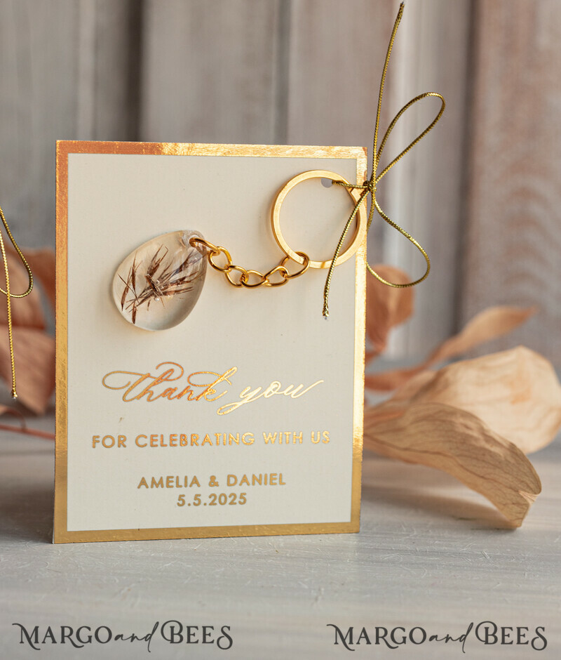 Wedding Favors For Guests in bulk Custom Resin Keychain, Golden personalised Thank you gifts Teardrop Keychain with Gold-Plated Stainless Steel Hardware-1