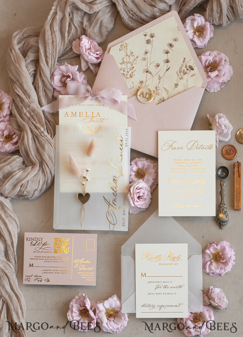 Whimsical Blush Gold Wedding Invitation with vellum etui natural dierd flowers pampass gras, Garden Elegant Floral Wedding Invitation with mirror gold heart-15