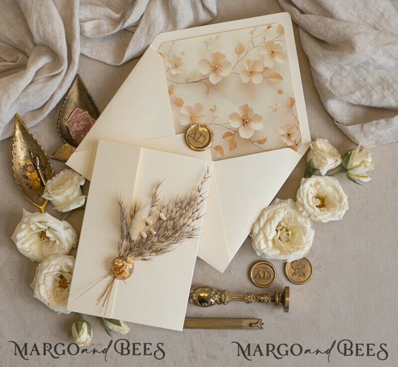 Folder Ivory Gold Wedding Invitation with natural dried flowers and pampass gras , Garden Elegant Floral Wedding Invitation-2