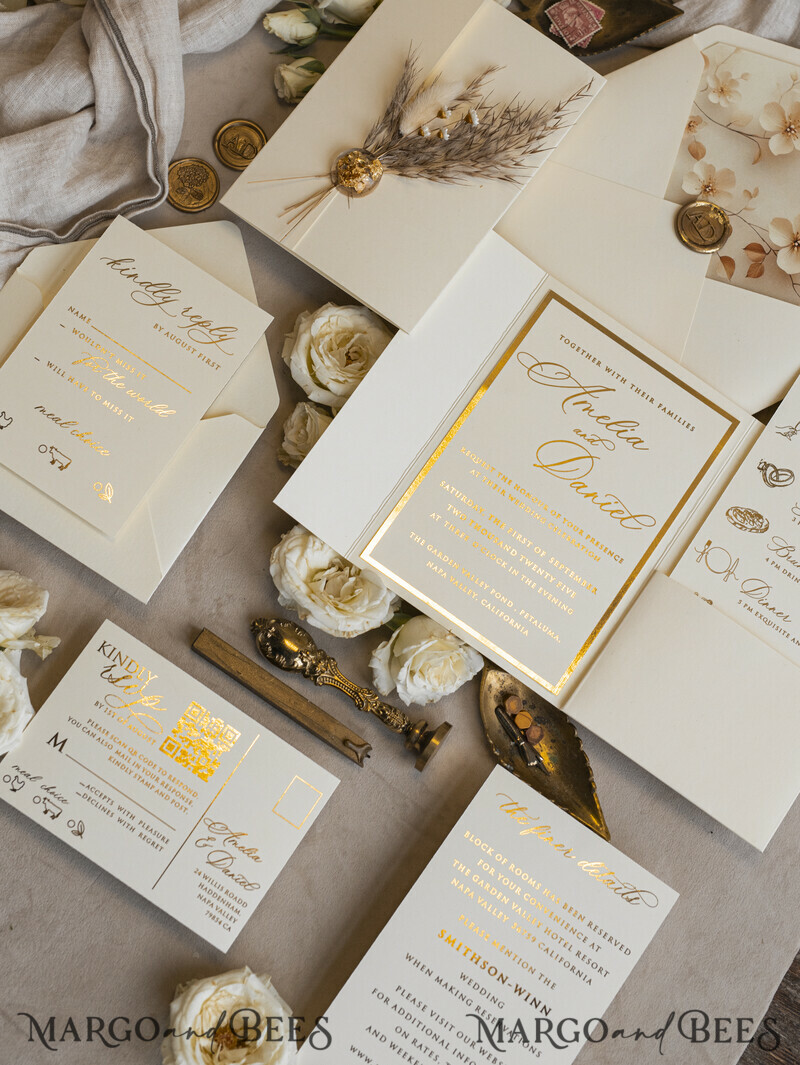 Folder Ivory Gold Wedding Invitation with natural dried flowers and pampass gras , Garden Elegant Floral Wedding Invitation-3