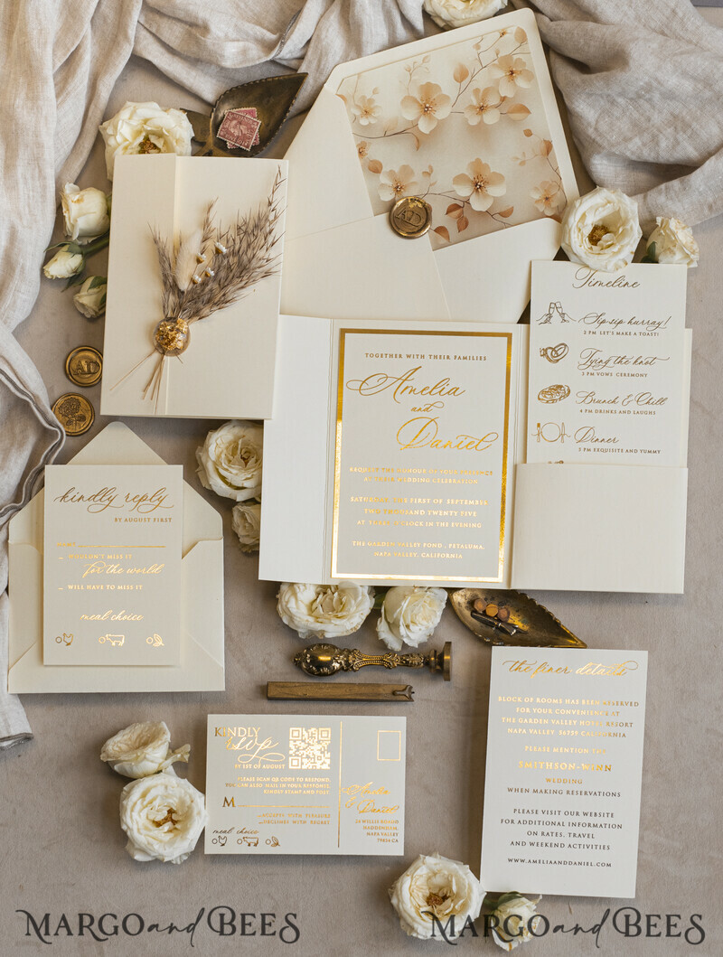 Folder Ivory Gold Wedding Invitation with natural dried flowers and pampass gras , Garden Elegant Floral Wedding Invitation-4