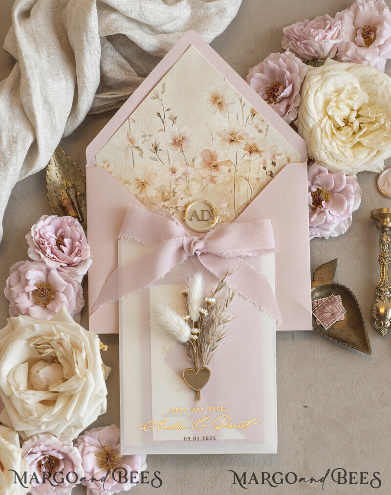 Whimsical Blush Gold Wedding Invitation with vellum etui natural dierd flowers pampass gras, Garden Elegant Floral Wedding Invitation with mirror gold heart-13