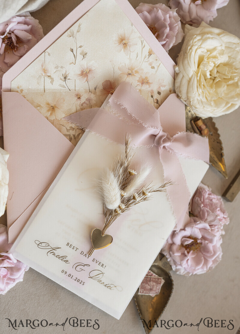 Whimsical Blush Gold Wedding Invitation with vellum etui natural dierd flowers pampass gras, Garden Elegant Floral Wedding Invitation with mirror gold heart-17