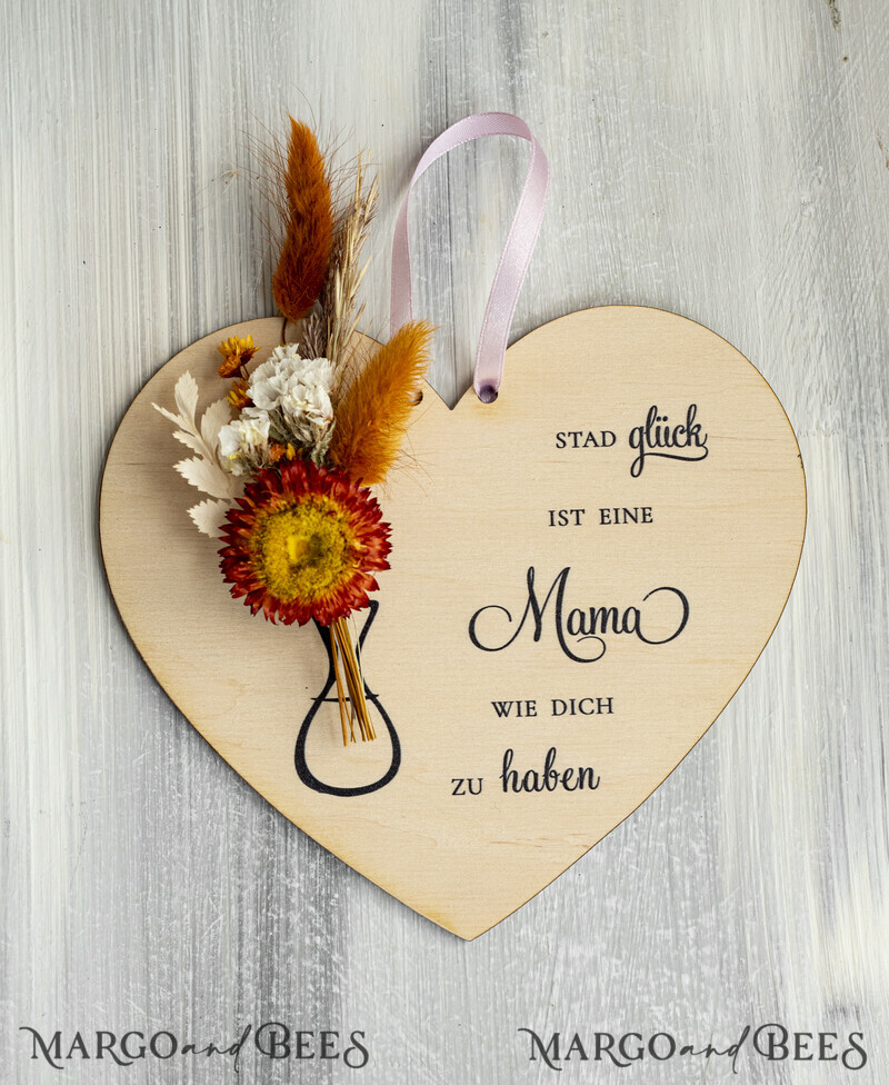 Geschenkidee zum Muttertag Holz-Herz mit Trockenblumen – Hängeschild mit Spruch für Mama Muttertagskarte mit Herz-2